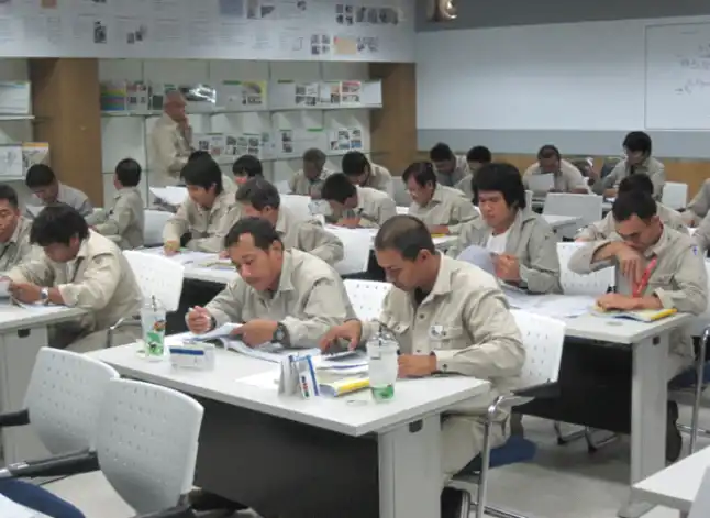 อบรมหลักสูตร การทำงานเกี่ยวกับปั้นจั่น (4ผู้)